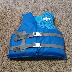 Universal Life Vest and Jacket